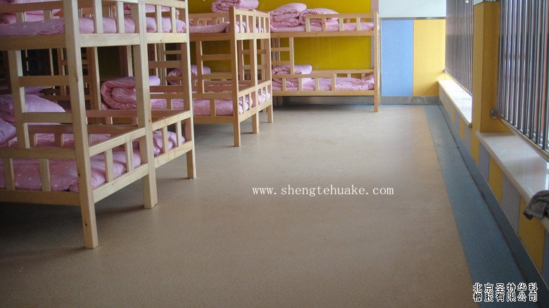 北京蓝天宇锋幼儿园橡胶地板工程实图