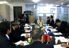 日本橡胶考察团访问中国橡胶工业协会